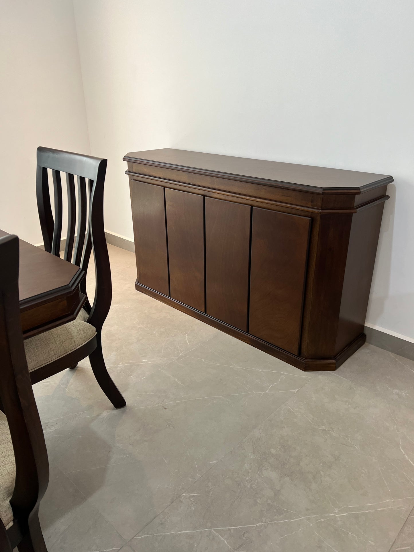 Bufetero Paris | Bufetero Elegante para Comedor o Sala